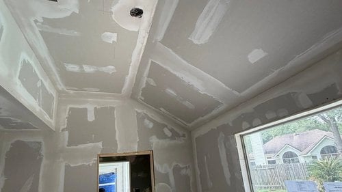 Drywall repair and texture finishing in Sugar Land, TX