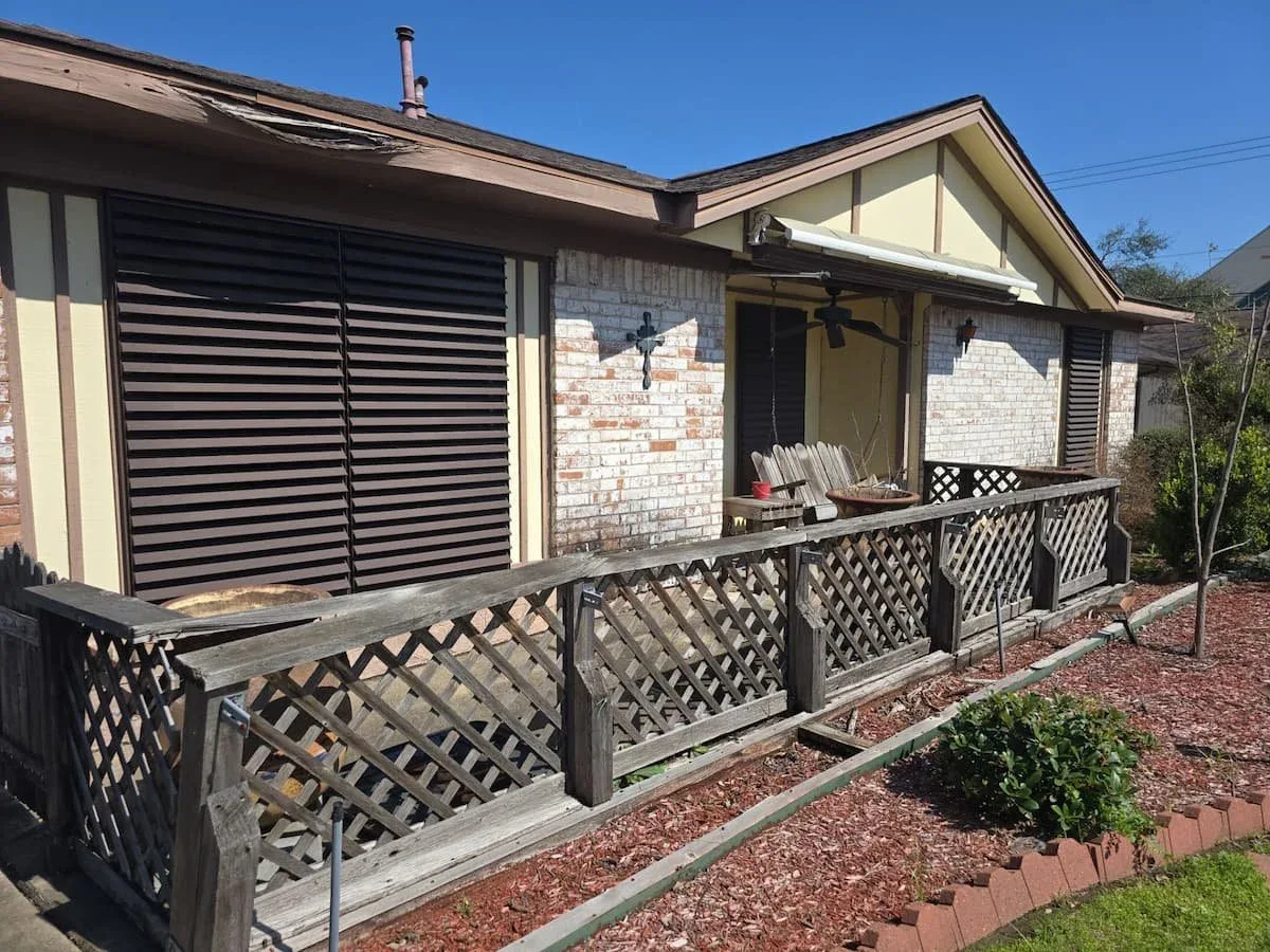 Before photo of a Sugar Land TX home selected for The Proud Paintbrush Paint It Forward project